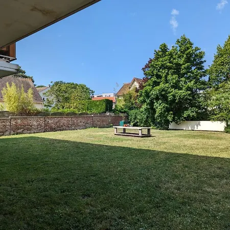 Studio Rambouillet, Parc & Foret Appartement *